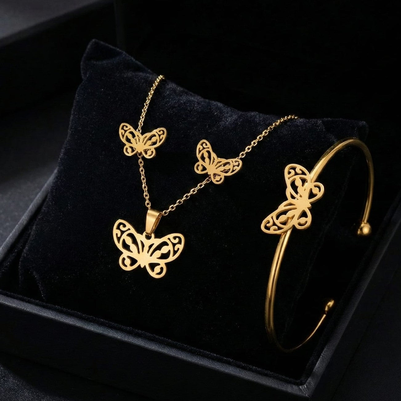 Golden Butterfly Elegance Jewelry Set
